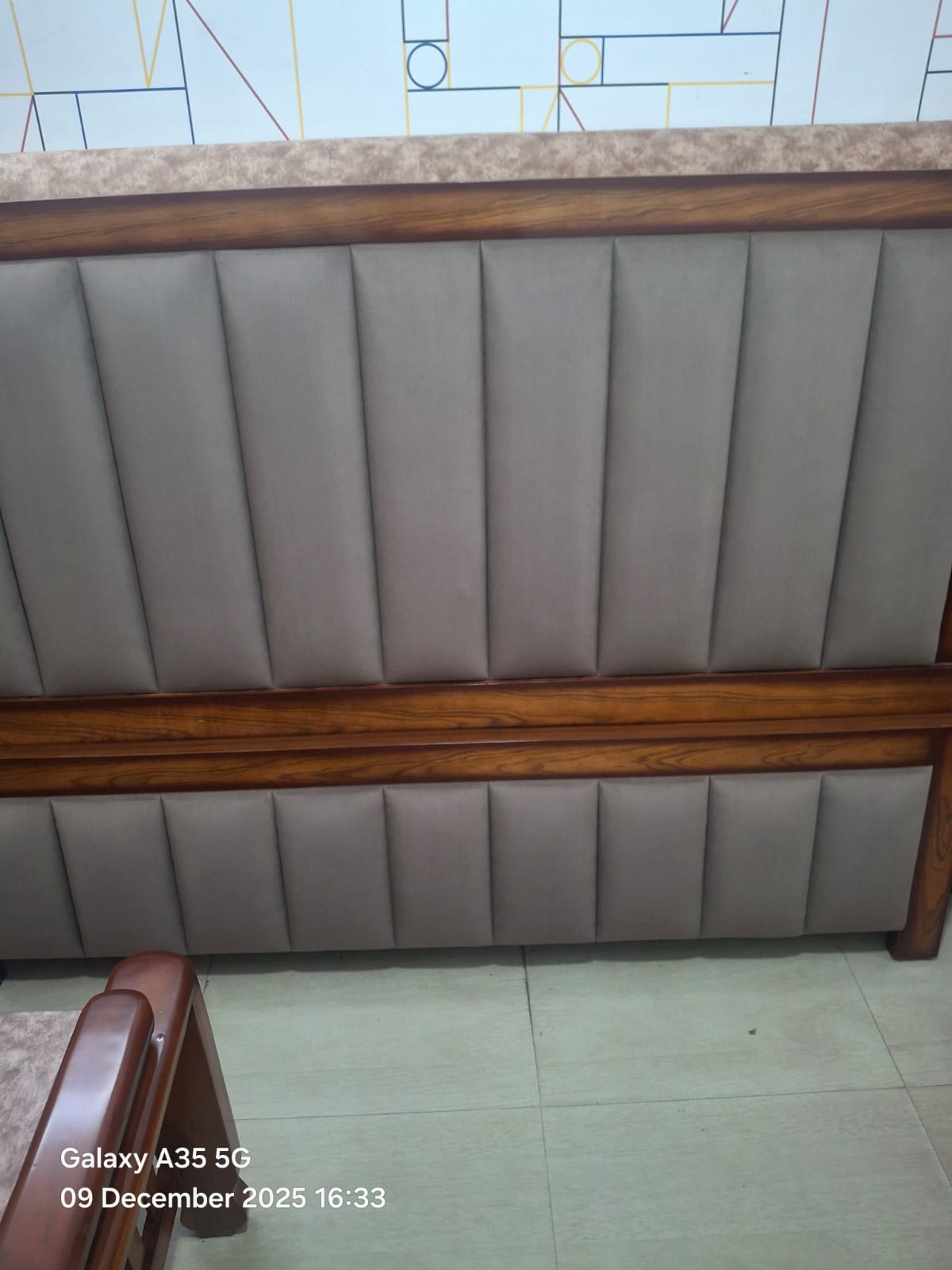 DESIGNER BEDS FRONT & BACK - Image 3
