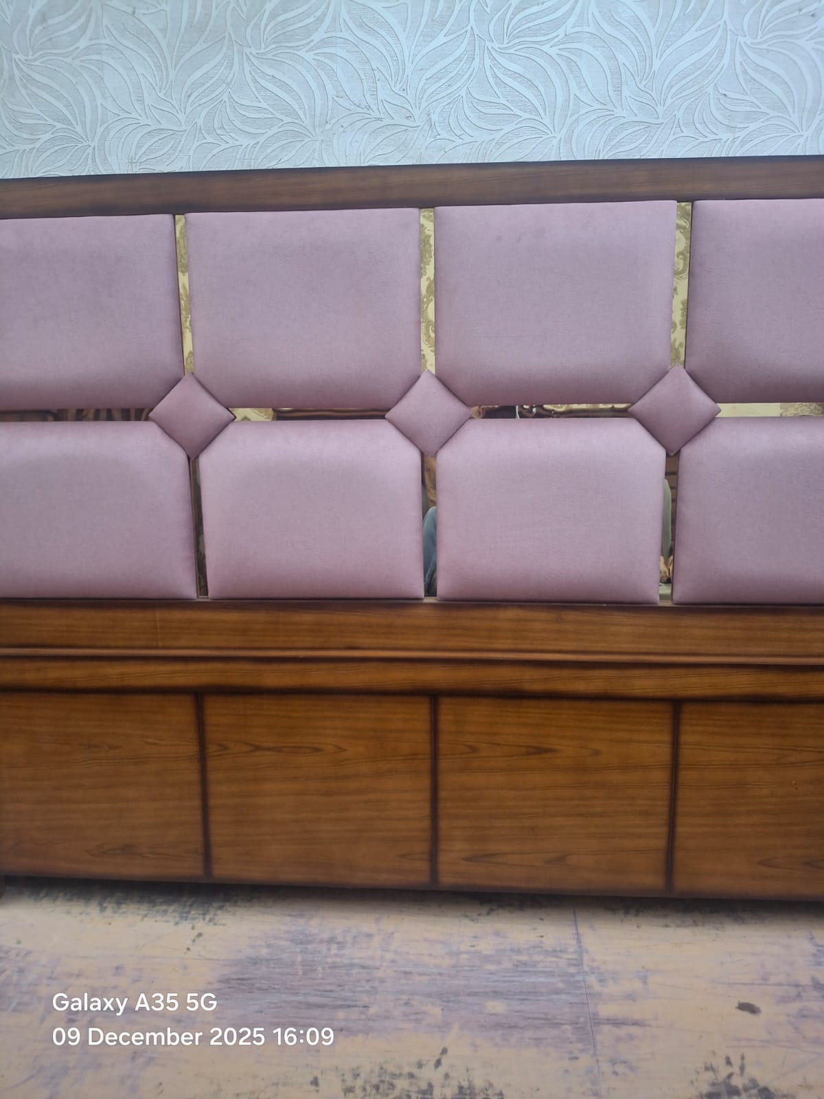 DESIGNER BEDS FRONT & BACK - Image 2